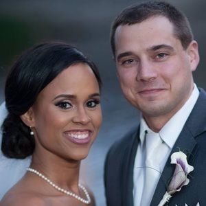 Meet your Posher, Dara